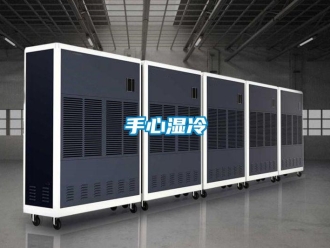 知識百科手心濕冷